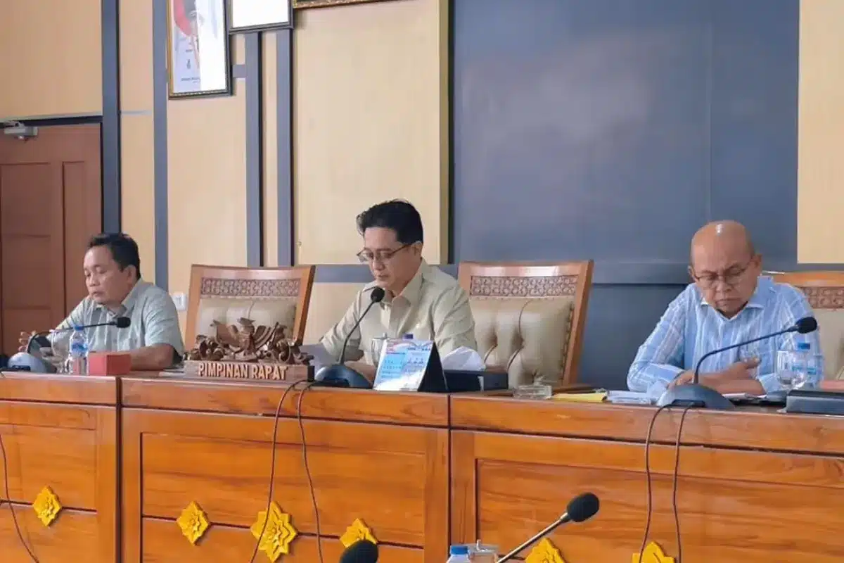 Banggar DPRD Ogan Ilir Evaluasi Realisasi PAD Semester I Bersama TAPD dan OPD Pemungut Pajak