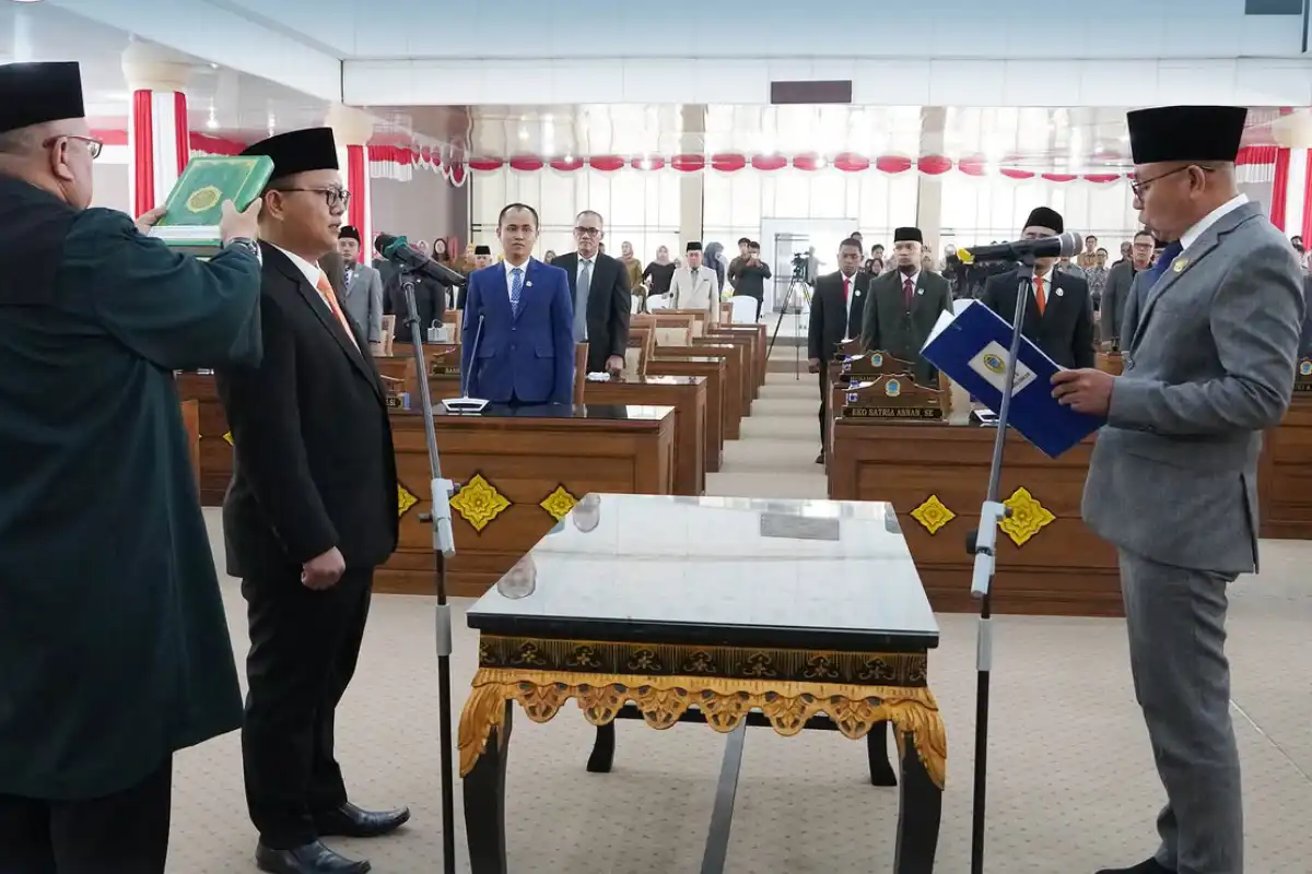 DPRD Ogan Ilir Lantik Donal Apri sebagai PAW Anggota DPRD Sisa Masa Jabatan 2024–2029