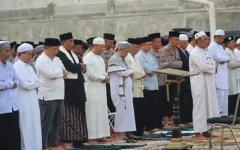 Empat Bulan Tanpa Hujan, Bupati Teddy Ajak Warga Shalat Istisqa dan Cegah Karhutla