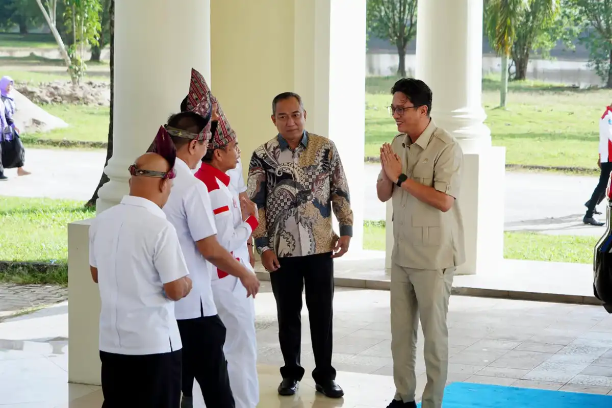 Ketua DPRD Ogan Ilir Edwin Cahya Putra Hadiri Pengukuhan ABPEDNAS Sumsel, Dorong Tata Kelola Desa Profesional