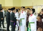 Kukuhkan 36 Paskibraka OKU Jelang HUT ke-81 RI, Bupati Teddy Meilwansyah Wujudkan Kesetaraan Generasi Muda