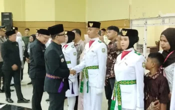 Kukuhkan 36 Paskibraka OKU Jelang HUT ke-81 RI, Bupati Teddy Meilwansyah Wujudkan Kesetaraan Generasi Muda