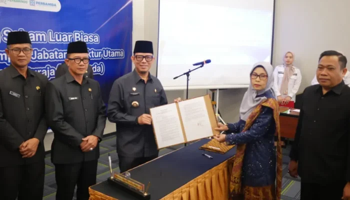 Lantik Nilawati Sebagai Dirut BPR Baturaja Bupati OKU Tekankan Inovasi dan Penguatan UMKM