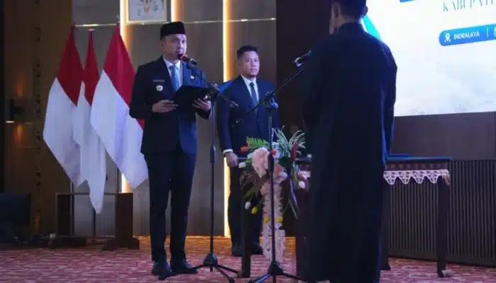 Panca Wijaya Akbar Melantik Dicky Syailendra Sebagai Sekda Definitif Ogan Ilir