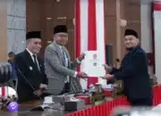 Pembahasan Raperda 2026 Wakil Ketua II DPRD Ogan Ilir Ahmad Syafei Pimpin Paripurna Pandangan Umum Fraksi