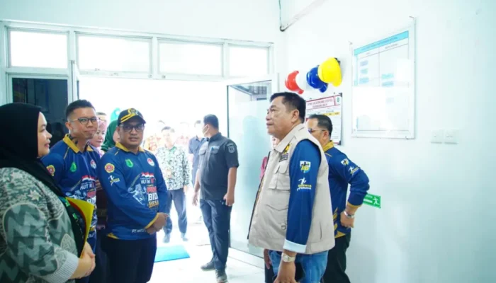 Seharian Berkantor di Bayung Lencir, Bupati Toha Pantau Karhutla hingga Pelayanan Rumah Sakit