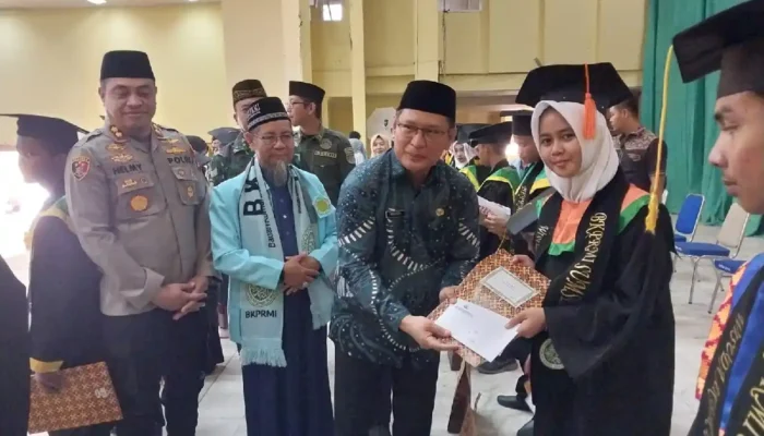Wisuda 462 Santri se-OKU, Pemkab Dorong Penguatan Karakter Generasi Qur’ani