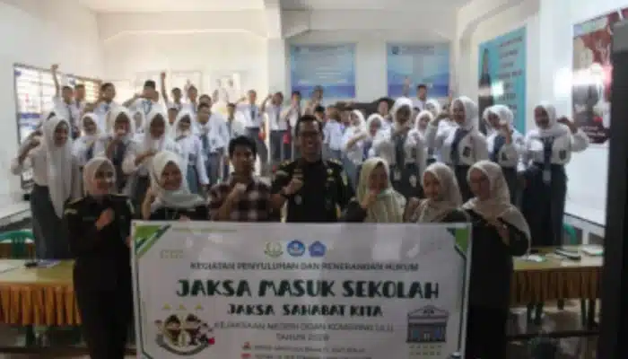 Kejari OKU Gelar Jaksa Masuk Sekolah di SMA Sentosa Bhakti, Dorong Kesadaran Hukum Pelajar Sejak Dini