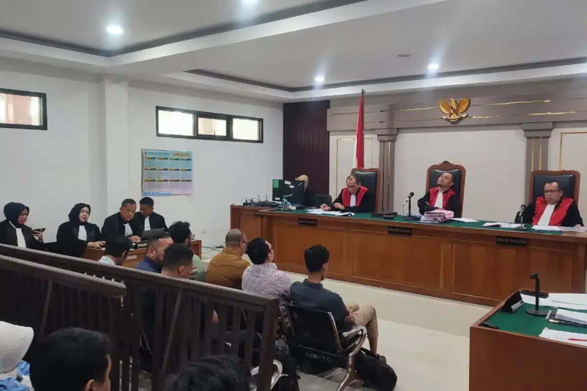 Saksi Sebut Kebijakan Harga Semen Baturaja Diusulkan dari Bawah