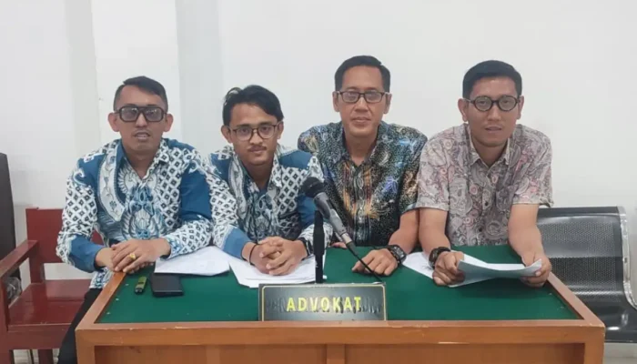 Tim Kuasa Hukum Mantan Kepala Kantor Pos Cecar Ahli Pidana Soal Aliran Dana Korupsi e-Batara Pos